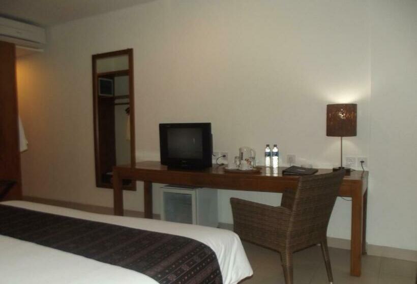 Fotos del hotel Luwansa Beach:  9