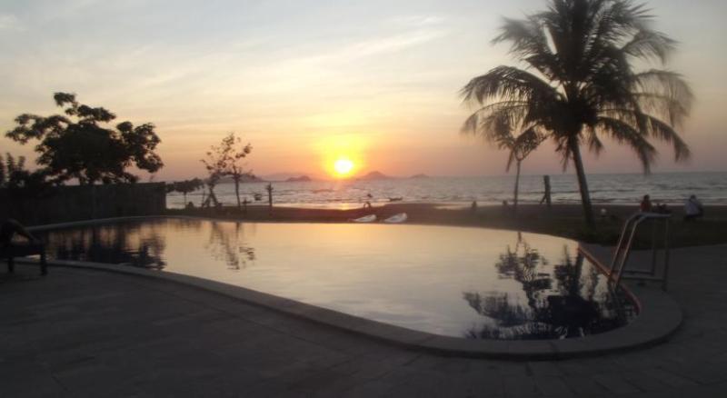Fotos del hotel Luwansa Beach:  25