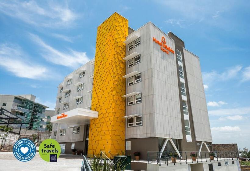 هتل Mision Express Queretaro