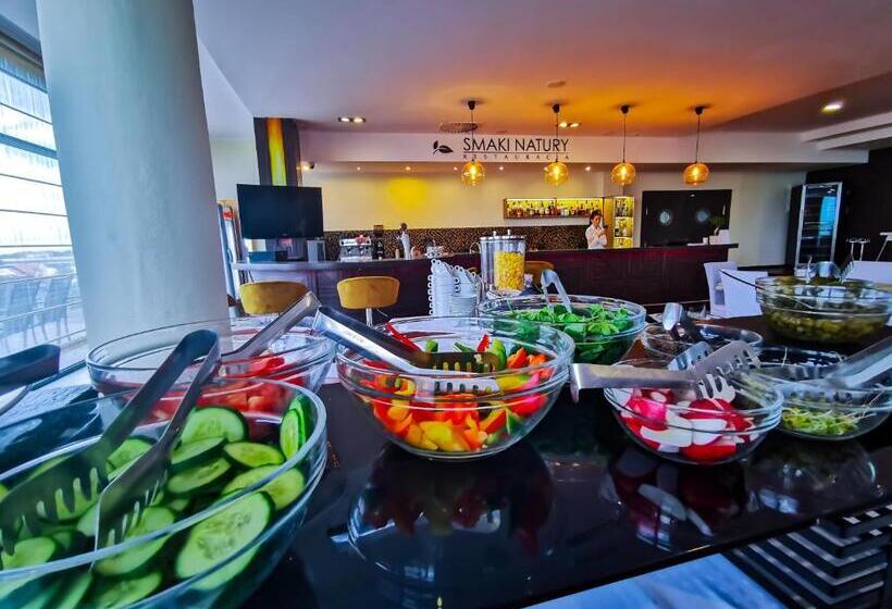 ホテル Mistral Sport