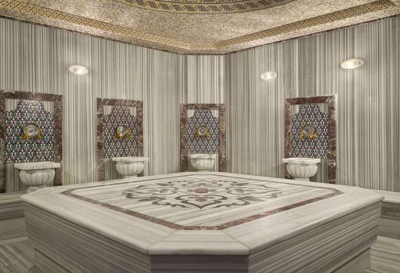 هتل Ramada Usak
