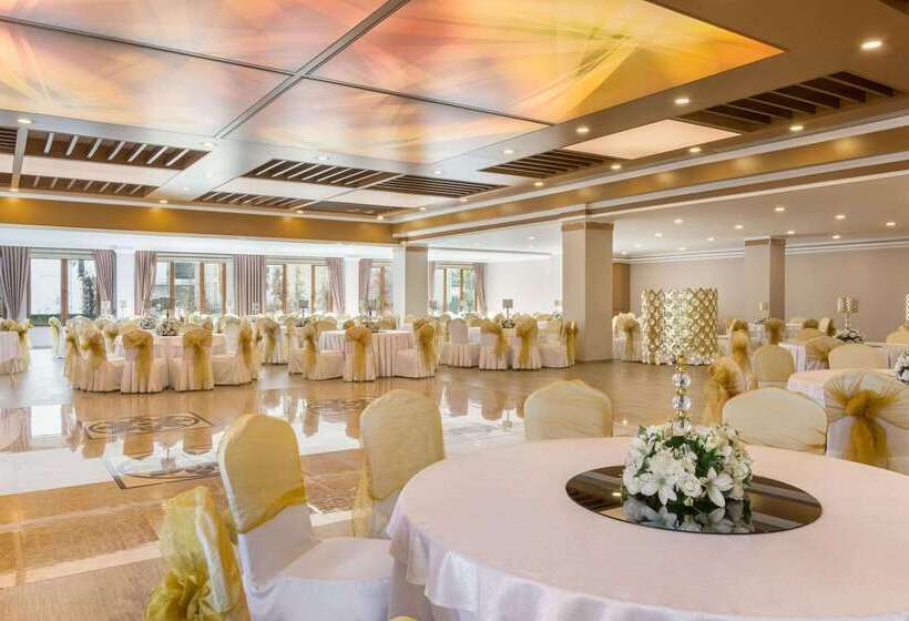 هتل Ramada Usak