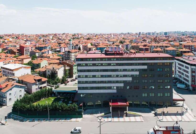 هتل Ramada Usak
