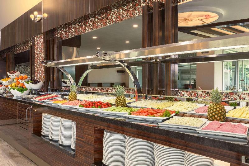 هتل Ramada Usak