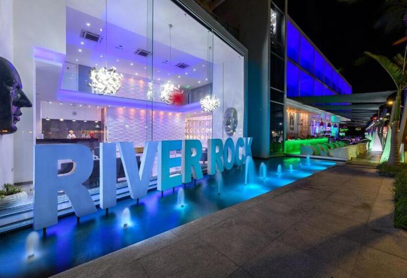 هتل River Rock