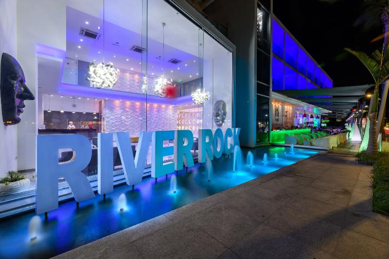 هتل River Rock