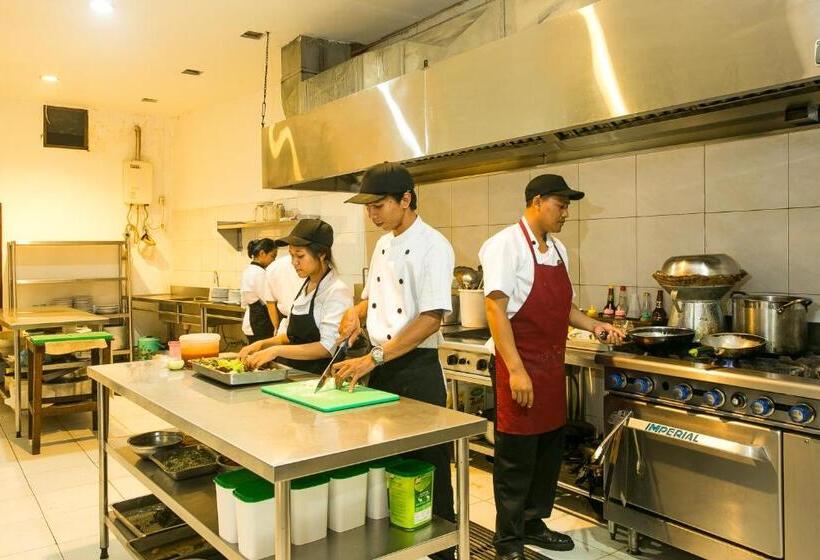 Fotos del hotel Saren Indah:  13