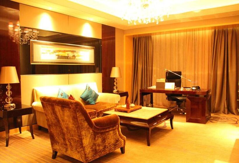 هتل Wanda Realm  Huai An
