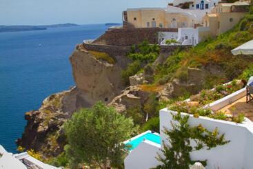 Ifestio Villas Oia