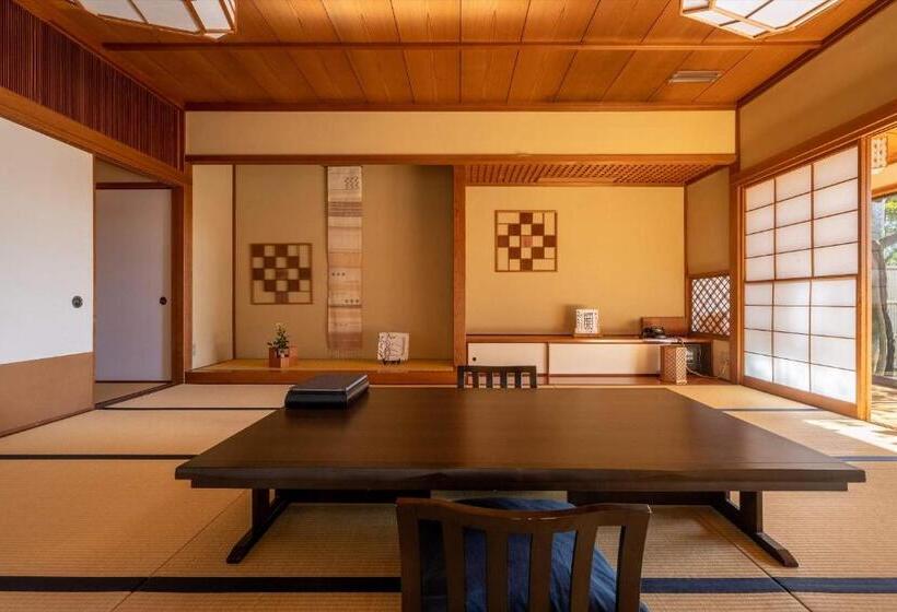 Jinya Ryokan