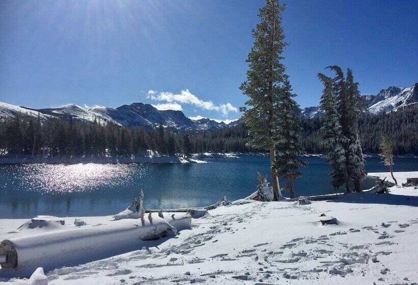 Mammoth View Villas   Near Hike/bike Trails!