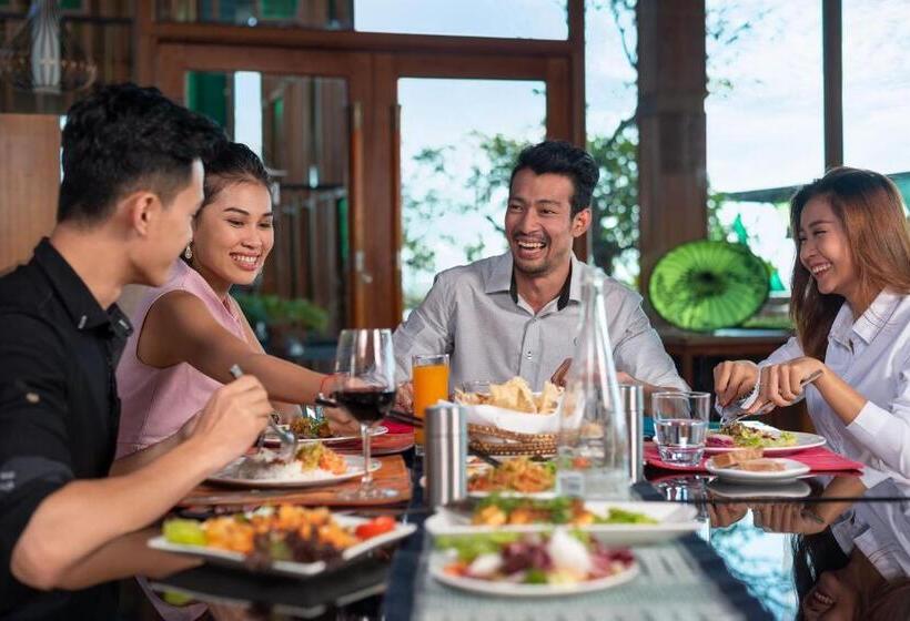 Novotel Inle Lake Myat Min