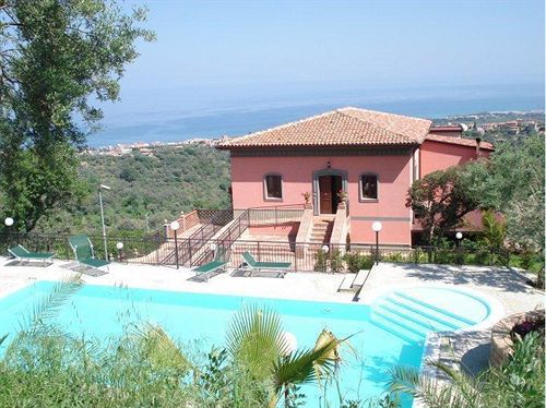 Red Hotel Sant Elia