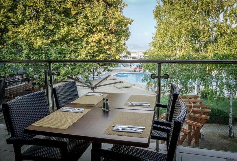 استراحتگاه Kaliakra Beach Hotel   Ultra All Inclusive
