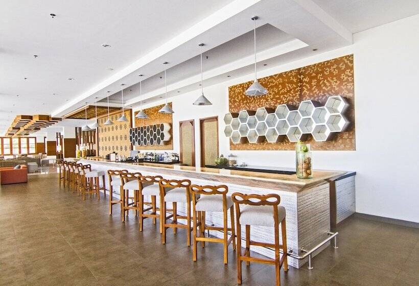 استراحتگاه MERUSAKA Nusa Dua