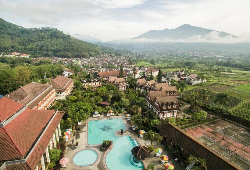 استراحتگاه Royal Hotel And Villa Batu