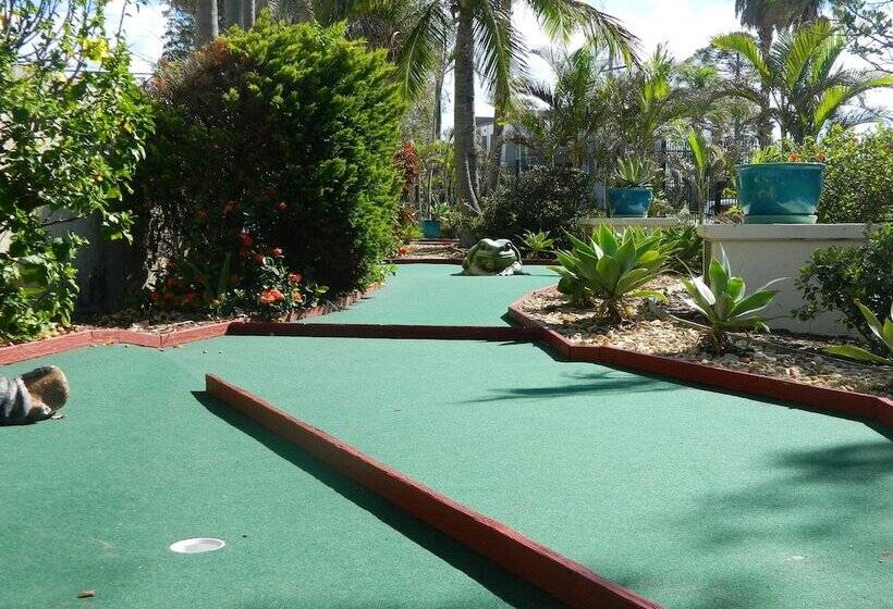 Royal Palm Resort On The Beach