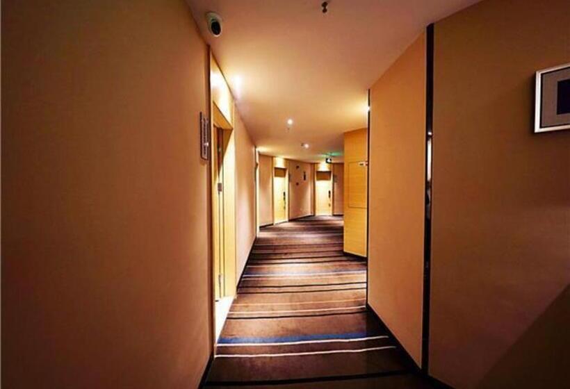 ホテル City Comfort Inn Wuhan Hankou Jiangtan