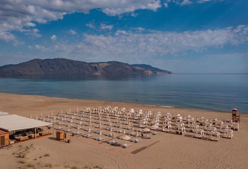 ホテル Georgioupolis Suites