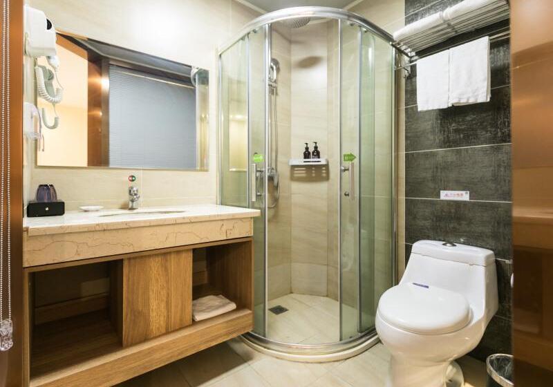 هتل Greentree Inn Express Wuxi Jiangyin Wanda Plaza Tongfu Road