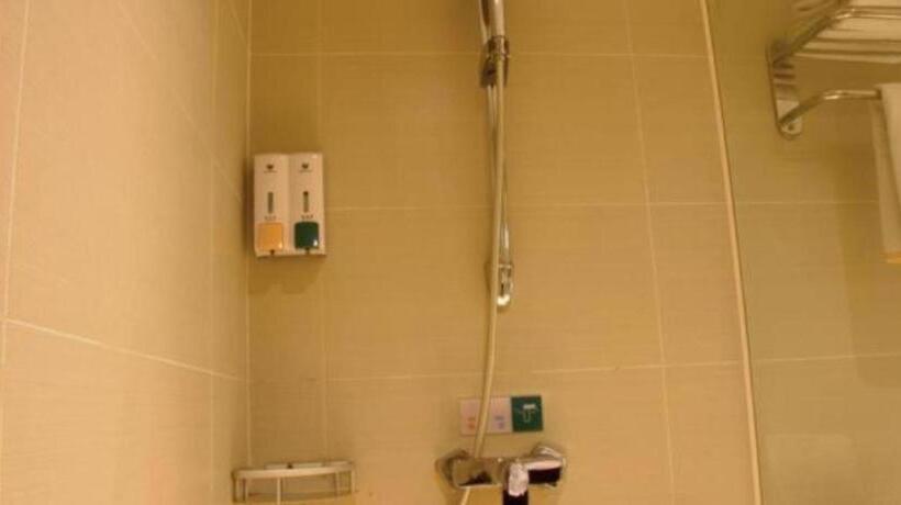هتل City Comfort Inn Baise City Center Jinhua