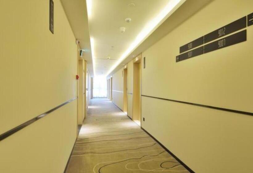 호텔 City Comfort Inn Wuhan Hankou Bei Light Rail Station