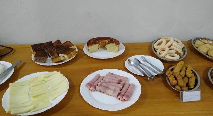 ユースホステル Pousada Moura ávila
