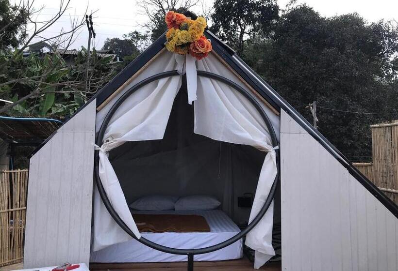 تختخواب و صبحانه Terre Terrace Glamping   Doichang