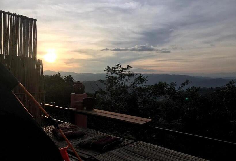 تختخواب و صبحانه Terre Terrace Glamping   Doichang