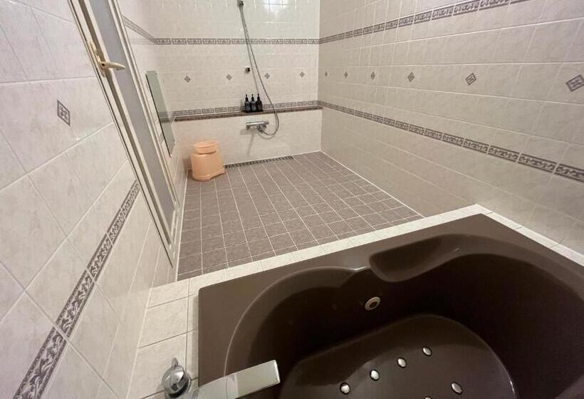 فندق Arun Adult Only