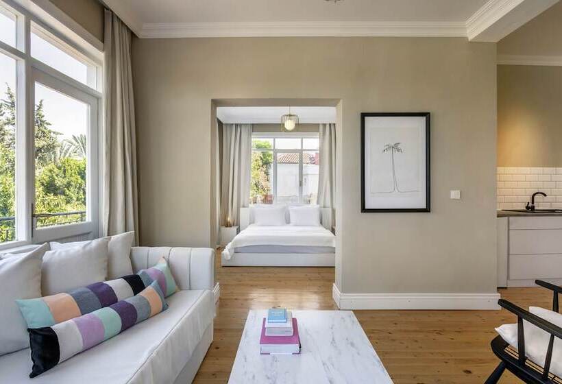 هتل House Of Good Things