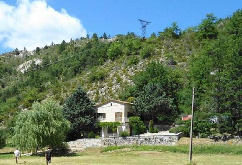 膳宿费 La Petite Bergerie In Drôme Provençale