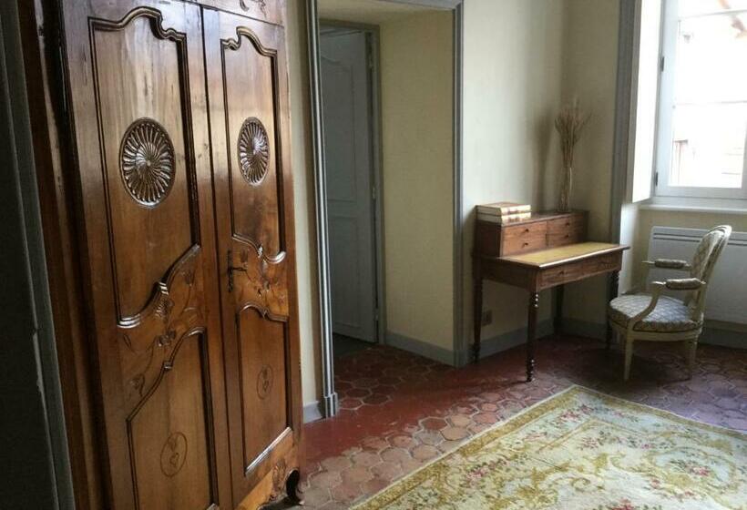 膳宿费 Manoir D Aubeterre