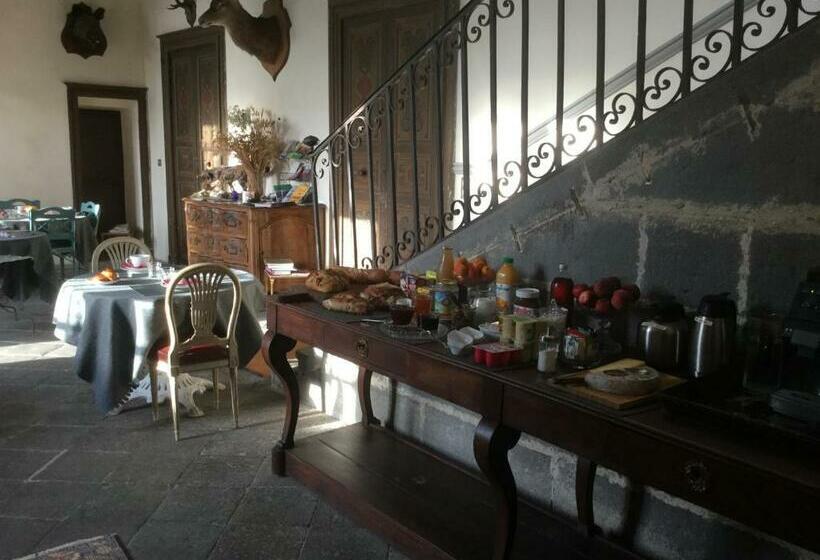 Пансион Manoir D Aubeterre