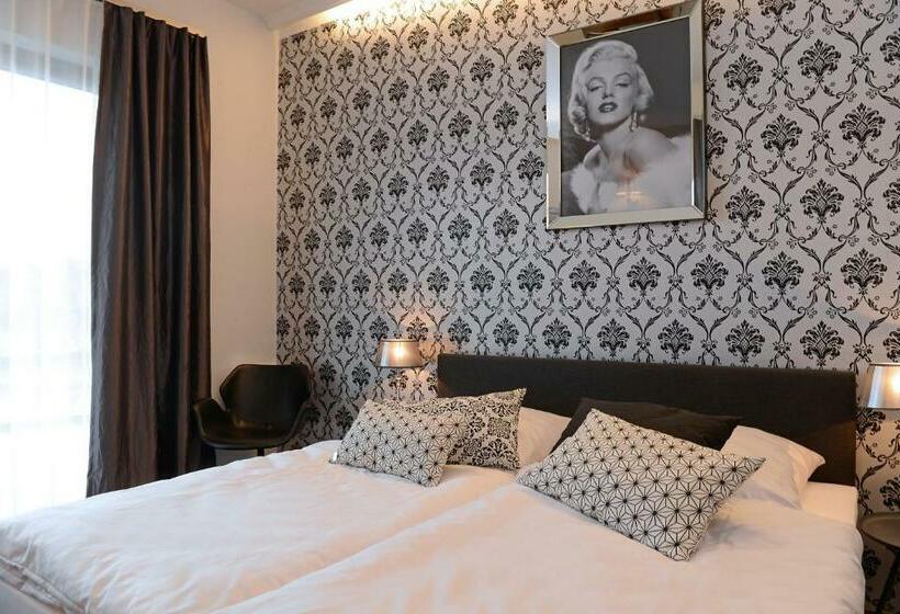 ペンション Vinotel Dollt Kern