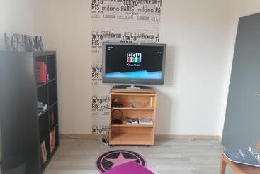 مبيت وإفطار Chambre De L Orée Du Bois