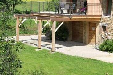 تختخواب و صبحانه Domaine Du Moulin De Jeanne