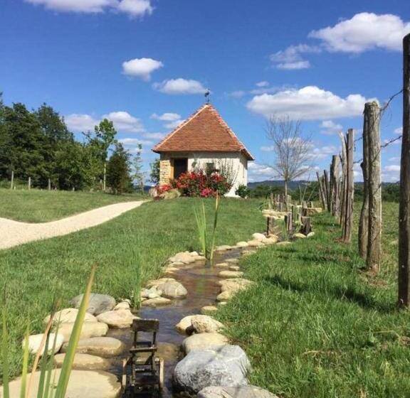 تختخواب و صبحانه Domaine Du Moulin De Jeanne