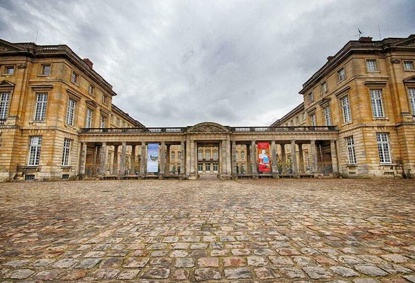 ベッドアンドブレックファースト La Valentine Spa