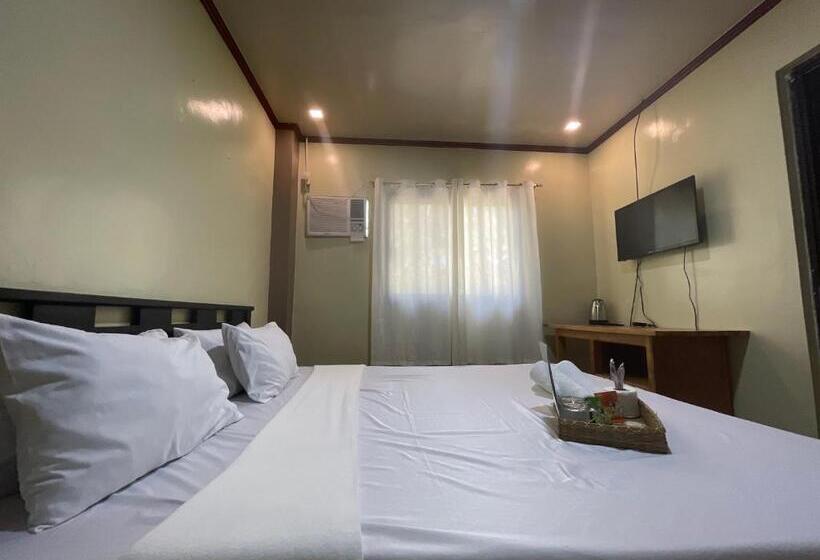 Camp Paraiso Resort