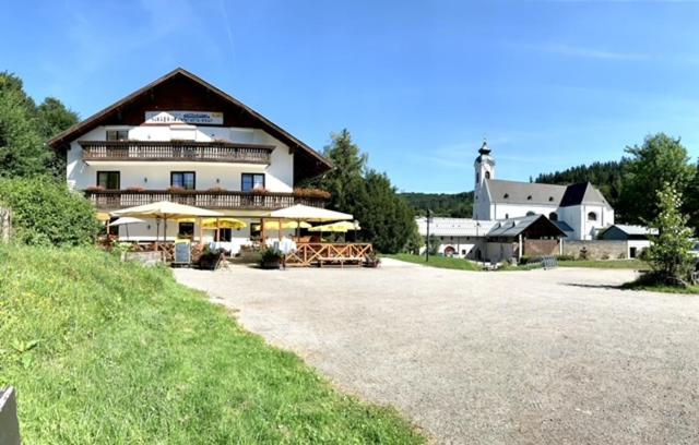 Пансион Stiftstaverne Klein Mariazell