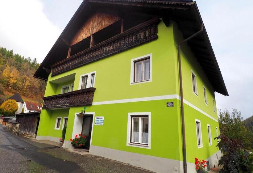 Общежитие Gasthof Zum Grünen Specht