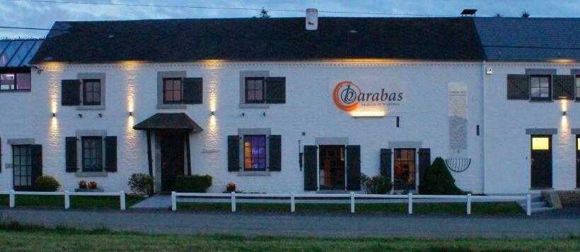 تختخواب و صبحانه Barabas, La Suite Du D Arville
