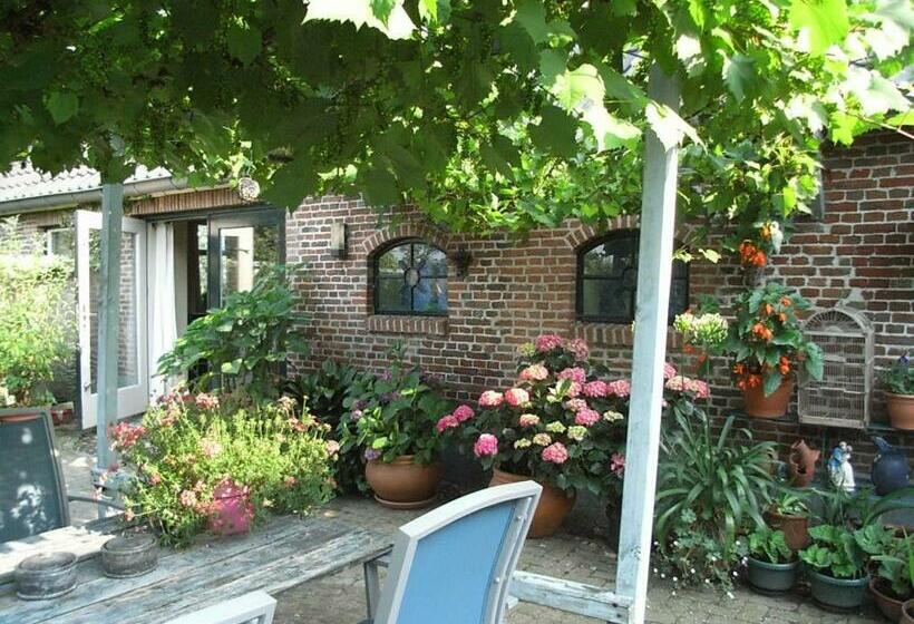 ベッドアンドブレックファースト Bed And Garden Alde Coninckshof