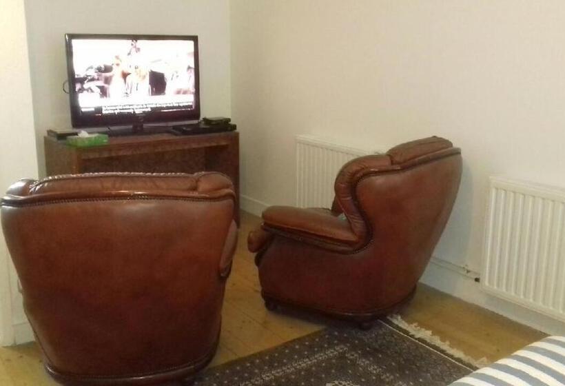 مبيت وإفطار Les Ormes De Belluire