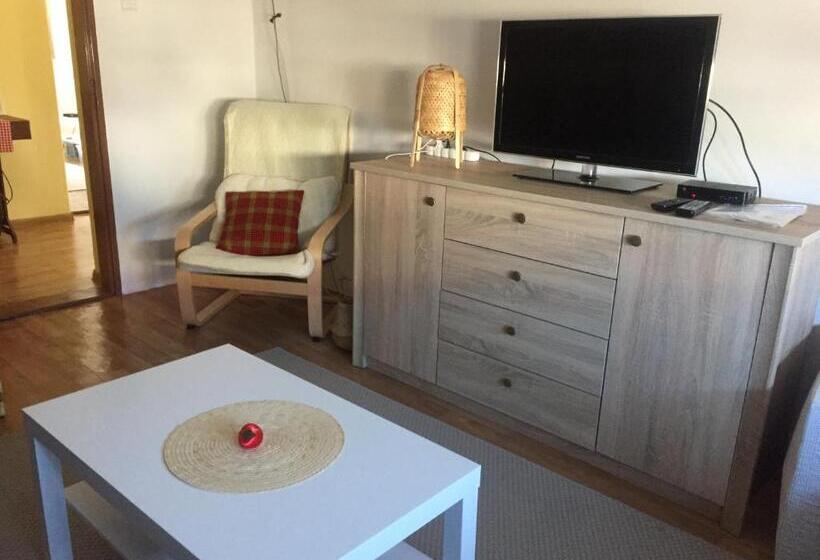 Bed and Breakfast Villa Dolne Saliby