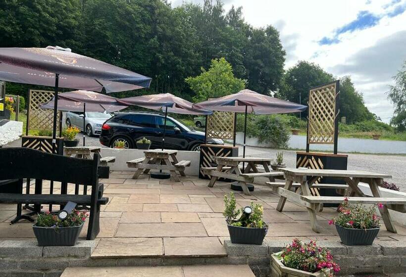 酒店 Chainbridge Usk Riverside Gastro Pub And Accommodation