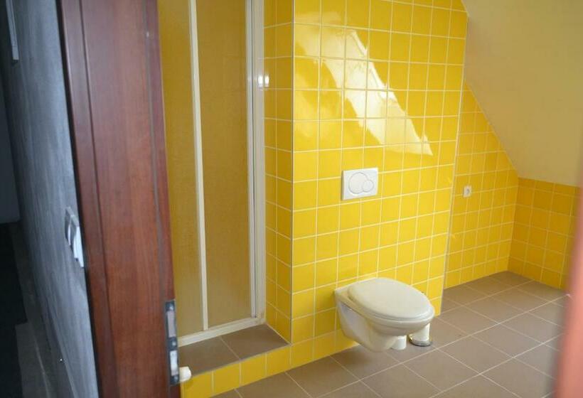 פנסיון Apartmany Alex S Bazenom