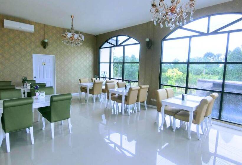 膳宿费 Aura Park Resort