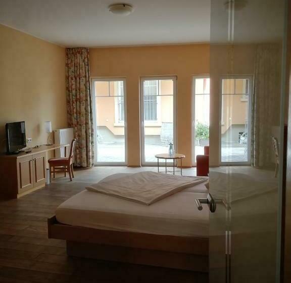 ペンション Gästehaus Reßler